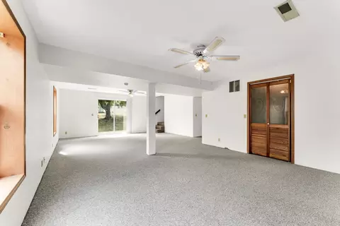 Living - 711 S Rice St, Nixa, MO 65714 photo 6 of 6