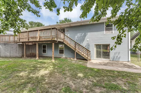 Exterior - 711 S Rice St, Nixa, MO 65714 photo 5 of 11