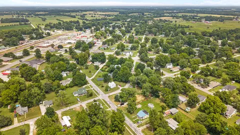 View/Area - 205 S Pine St, Billings, MO 65610 photo 2 of 11