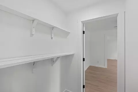 Entry Way - 205 S Pine St, Billings, MO 65610 photo 1 of 1