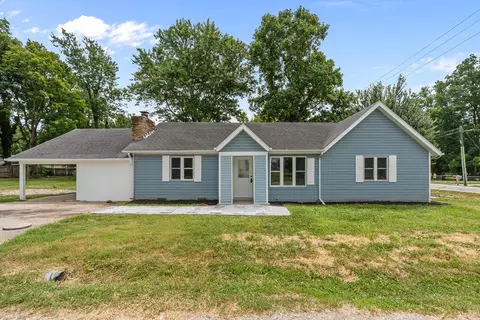 Exterior - 205 S Pine St, Billings, MO 65610 photo 2 of 9