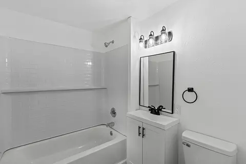 Bath - 205 S Pine St, Billings, MO 65610 photo 1 of 2