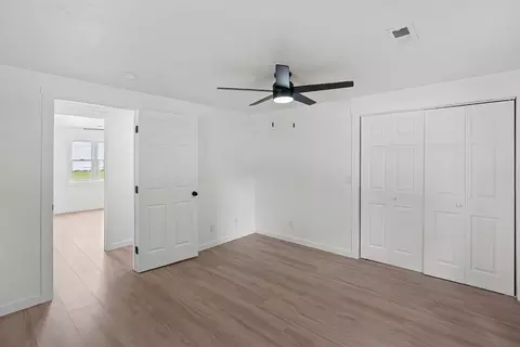 Bedroom - 205 S Pine St, Billings, MO 65610 photo 5 of 6
