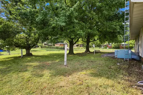 Exterior - 1314 7th St, Monett, MO 65708 photo 5 of 9