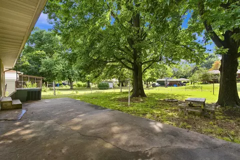 Exterior - 1314 7th St, Monett, MO 65708 photo 3 of 9