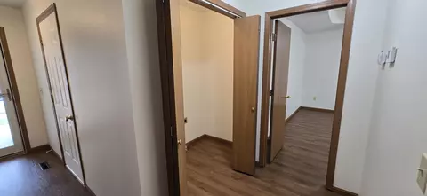 Entry Way - 1632 E Adams St, Springfield, MO 65803 photo 2 of 2