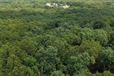 000 Highway 5, Gravois Mills, MO 65037