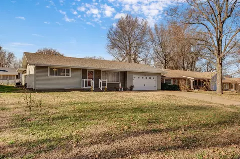 Exterior - 1909 S Nettleton Ave, Springfield, MO 65807 photo 12 of 12