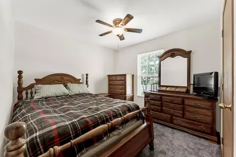 Bedroom - 2462 W Cedar Creek Dr, Springfield, MO 65803 photo 4 of 5