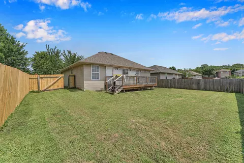 Exterior - 2462 W Cedar Creek Dr, Springfield, MO 65803 photo 7 of 8