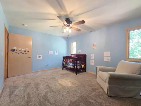 Bedroom - 1738 Hawthorn Pl, Marshfield, MO 65706 photo 6 of 9