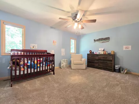 Bedroom - 1738 Hawthorn Pl, Marshfield, MO 65706 photo 4 of 9