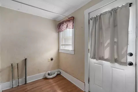 Other - 105 S Walnut St, Crane, MO 65633 photo 2 of 6