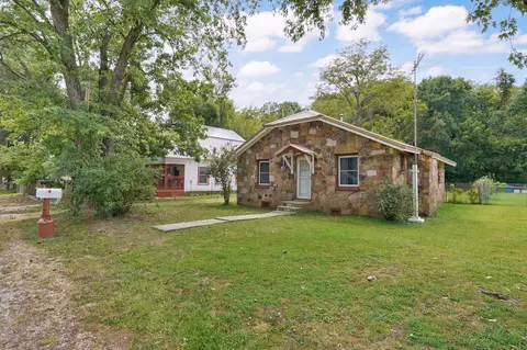 Exterior - 105 S Walnut St, Crane, MO 65633 photo 2 of 9