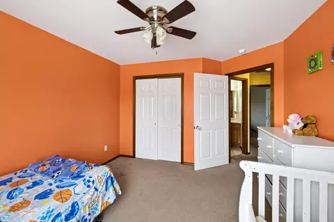 Bedroom - 709 S Hazelnut Ave, Springfield, MO 65802 photo 2 of 6