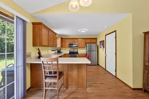 Kitchen - 709 S Hazelnut Ave, Springfield, MO 65802 photo 2 of 4