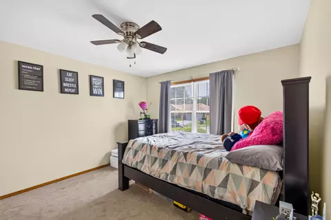 Bedroom - 709 S Hazelnut Ave, Springfield, MO 65802 photo 3 of 6
