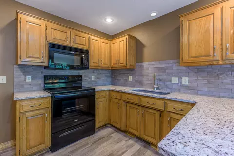 Kitchen - 4602 S Forest Ave, Springfield, MO 65810 photo 2 of 3