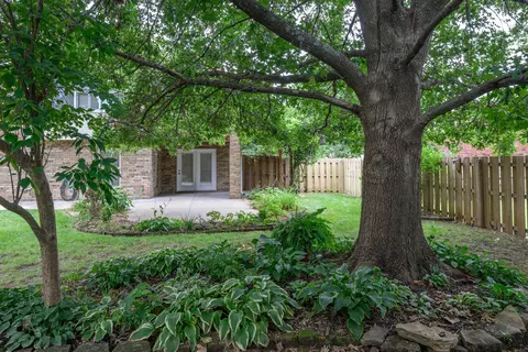 Exterior - 4602 S Forest Ave, Springfield, MO 65810 photo 14 of 16