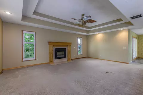 Living - 4602 S Forest Ave, Springfield, MO 65810 photo 5 of 8