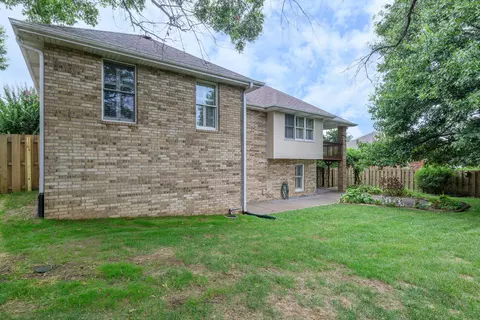 Exterior - 4602 S Forest Ave, Springfield, MO 65810 photo 8 of 16