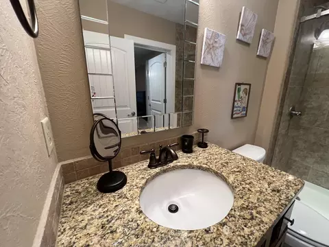 Bath - 14 Treehouse Ln #15, Branson, MO 65616 photo 2 of 8