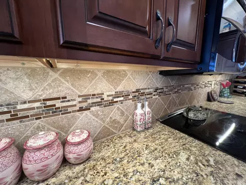 Kitchen - 14 Treehouse Ln #15, Branson, MO 65616 photo 3 of 15