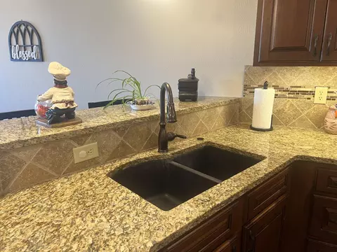 Kitchen - 14 Treehouse Ln #15, Branson, MO 65616 photo 9 of 15
