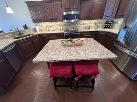 Kitchen - 14 Treehouse Ln #15, Branson, MO 65616 photo 5 of 15