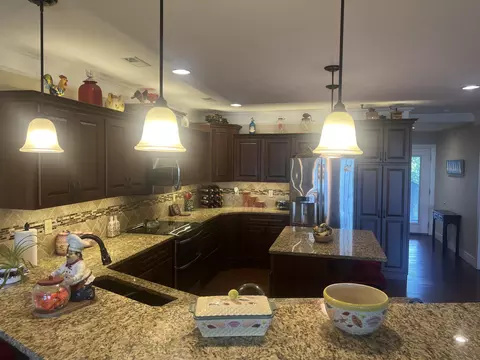 Kitchen - 14 Treehouse Ln #15, Branson, MO 65616 photo 12 of 15