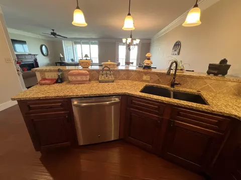 Kitchen - 14 Treehouse Ln #15, Branson, MO 65616 photo 4 of 15