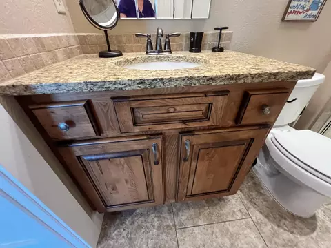 Bath - 14 Treehouse Ln #15, Branson, MO 65616 photo 1 of 8