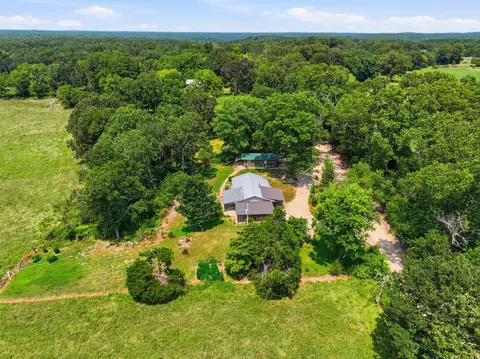 View/Area - 9169 County Road 483, Birch Tree, MO 65438 photo 3 of 10