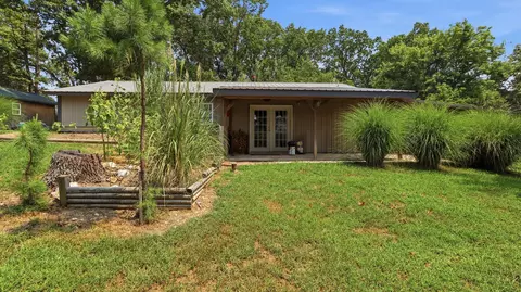 Exterior - 9169 County Road 483, Birch Tree, MO 65438 photo 3 of 8