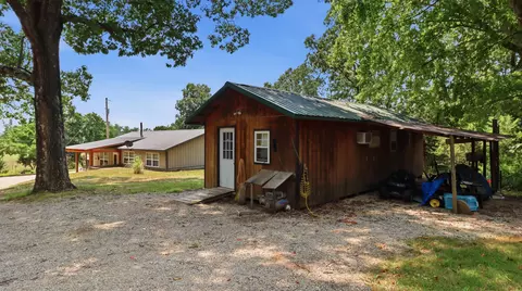 Exterior - 9169 County Road 483, Birch Tree, MO 65438 photo 5 of 8