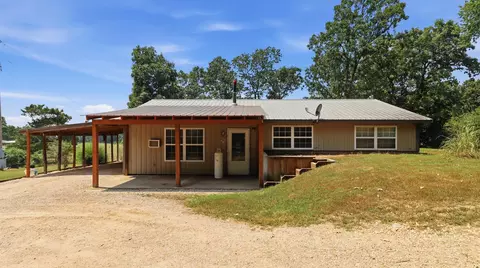 Exterior - 9169 County Road 483, Birch Tree, MO 65438 photo 2 of 8