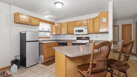 Kitchen - 9169 County Road 483, Birch Tree, MO 65438 photo 1 of 2