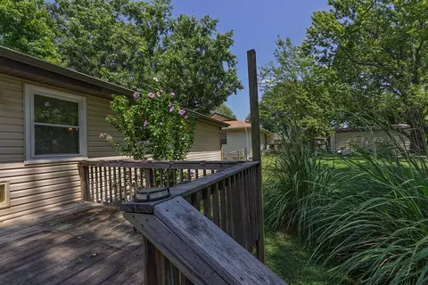 Exterior - 602 Aspen Dr, Nixa, MO 65714 photo 4 of 6