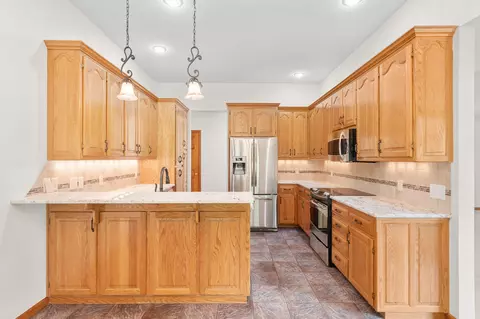 Kitchen - 2380 W Allen Dr, Springfield, MO 65810 photo 1 of 2