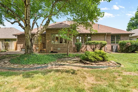 Exterior - 2380 W Allen Dr, Springfield, MO 65810 photo 8 of 10
