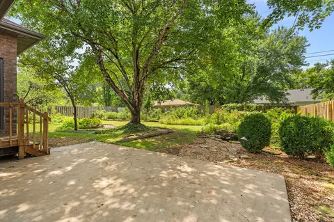 Exterior - 2380 W Allen Dr, Springfield, MO 65810 photo 10 of 10