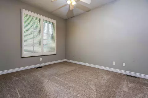 Bedroom - 3560 W Edgewood Ct, Springfield, MO 65807 photo 2 of 5