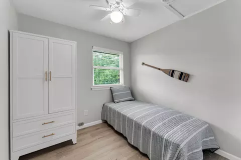 Bedroom - 26298 State Highway Yy, Shell Knob, MO 65747 photo 4 of 6