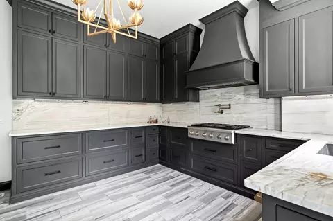 Kitchen - 1234 E Walnut St, Springfield, MO 65802 photo 2 of 5