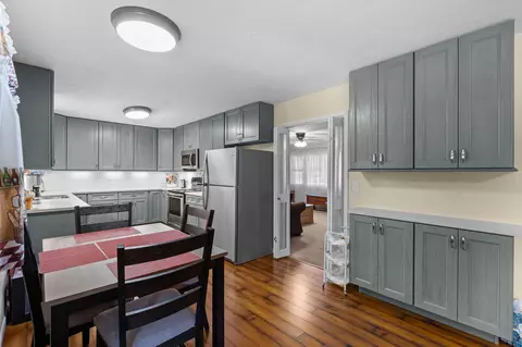 Kitchen - 4006 W Juno St, Springfield, MO 65802 photo 1 of 5