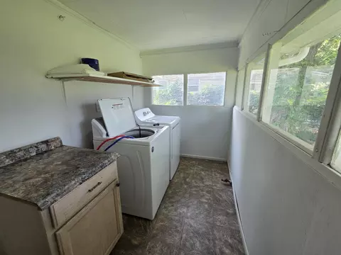 Other - 1633 E Lombard St, Springfield, MO 65802 photo 3 of 3
