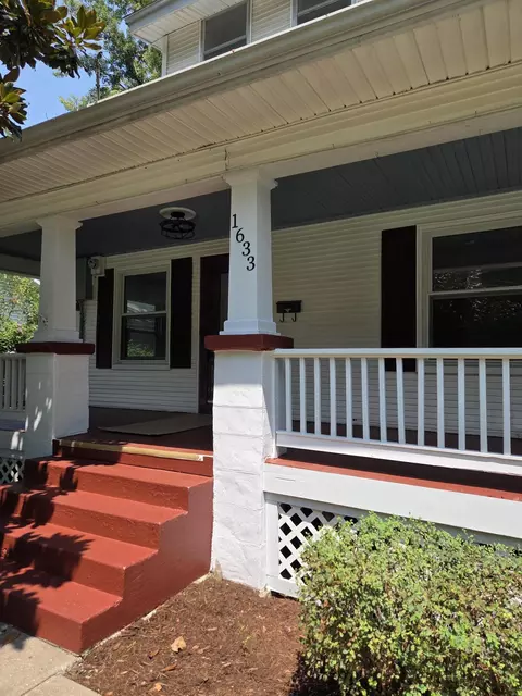 Exterior - 1633 E Lombard St, Springfield, MO 65802 photo 7 of 9