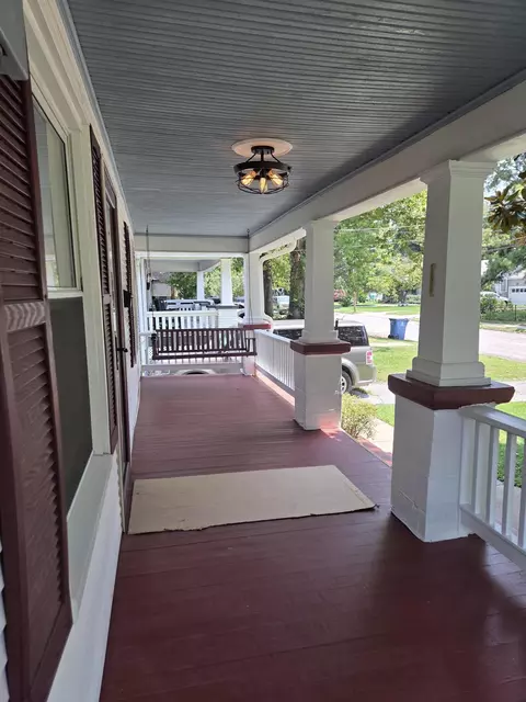 Exterior - 1633 E Lombard St, Springfield, MO 65802 photo 2 of 9
