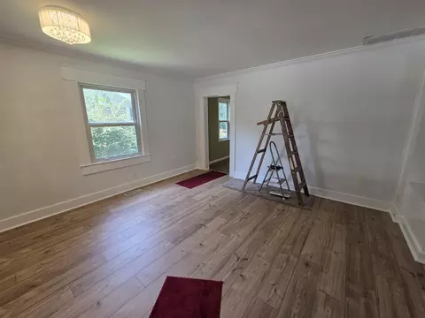 Living - 1633 E Lombard St, Springfield, MO 65802 photo 1 of 4