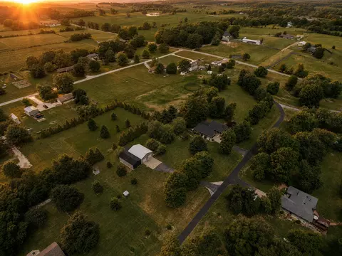View/Area - 901 N Rodeo Ct, Nixa, MO 65714 photo 4 of 6